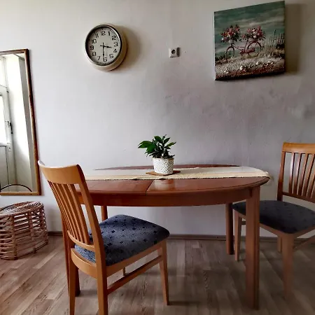 Apartma Mb-center
